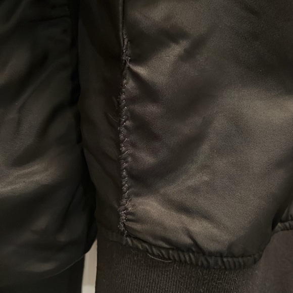 Forever 21 Men’s Hooded Bomber Jacket - Picture 8 of 10